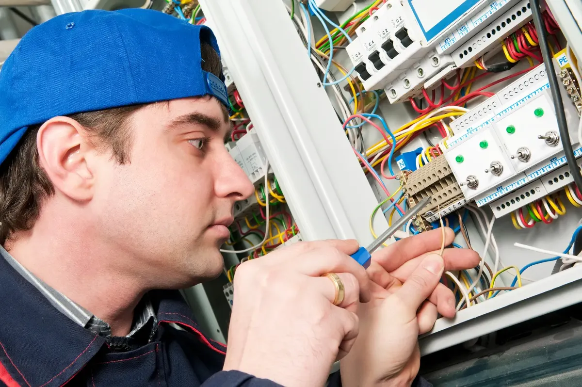 The Benefits of Electrical Upgrades for Energy Efficiency