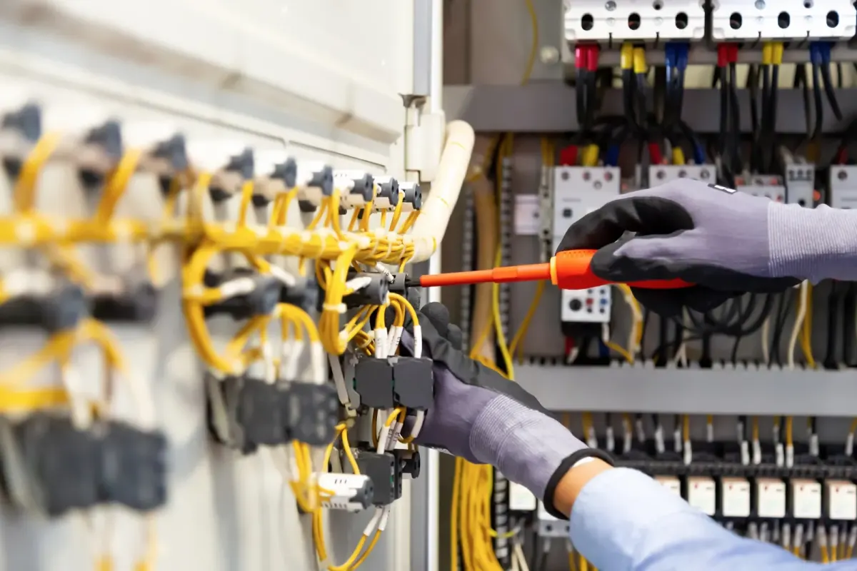 The Benefits of Regular Electrical Maintenance for Businesses